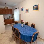 Vera Appartamento Nečujam